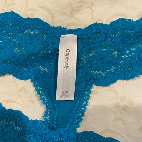 Gap Favorite Uplift Bra in Turquoise Lace (34A) — NWOT - Picture 10 of 10